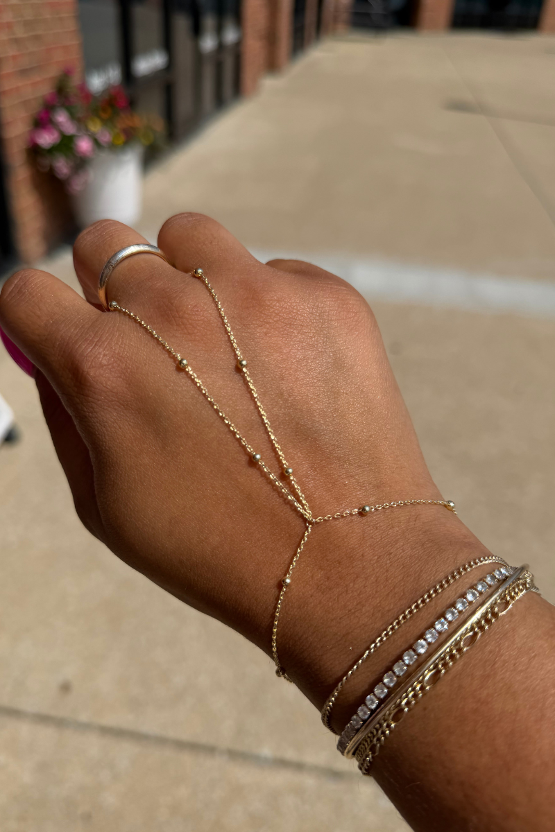 Yasmin Hand Chain