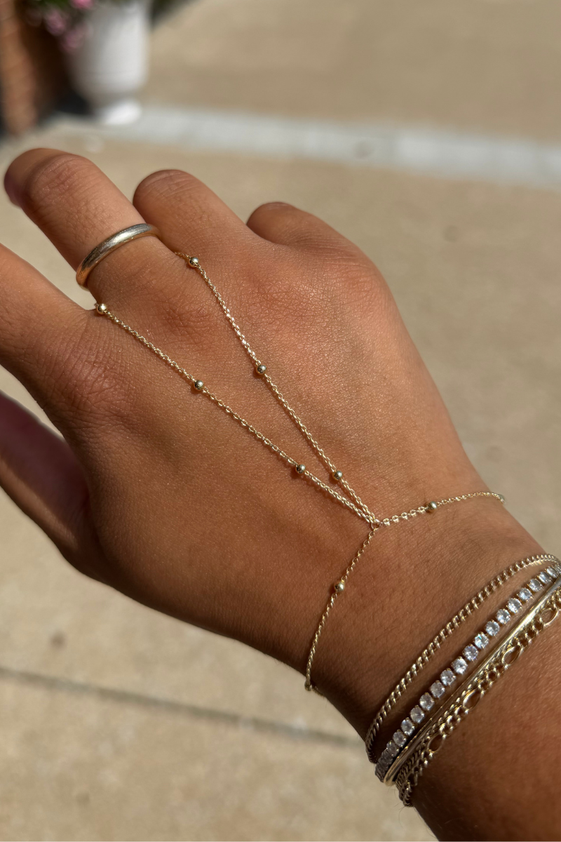 Yasmin Hand Chain