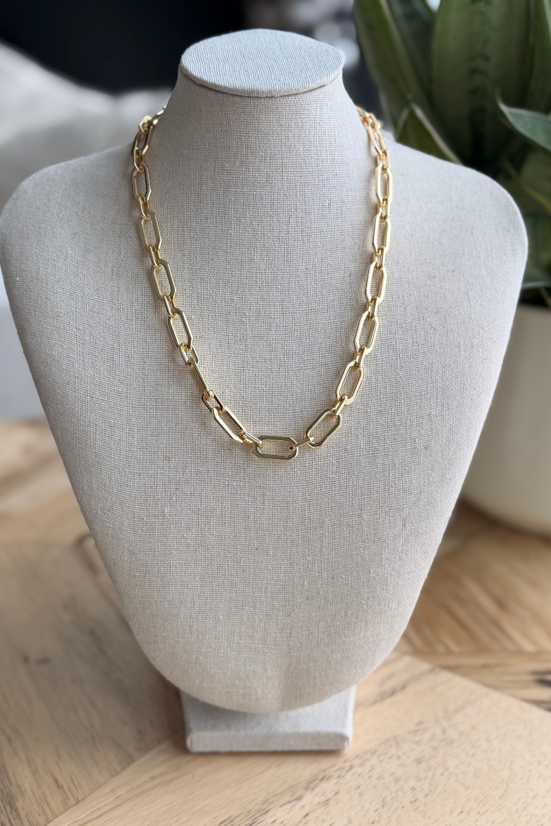 Atlas Chain Necklace