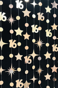Sweet 16 Garland