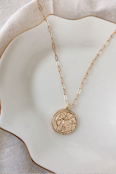 Caesar Pendant Necklace (14K Gold Filled) From PinkTag